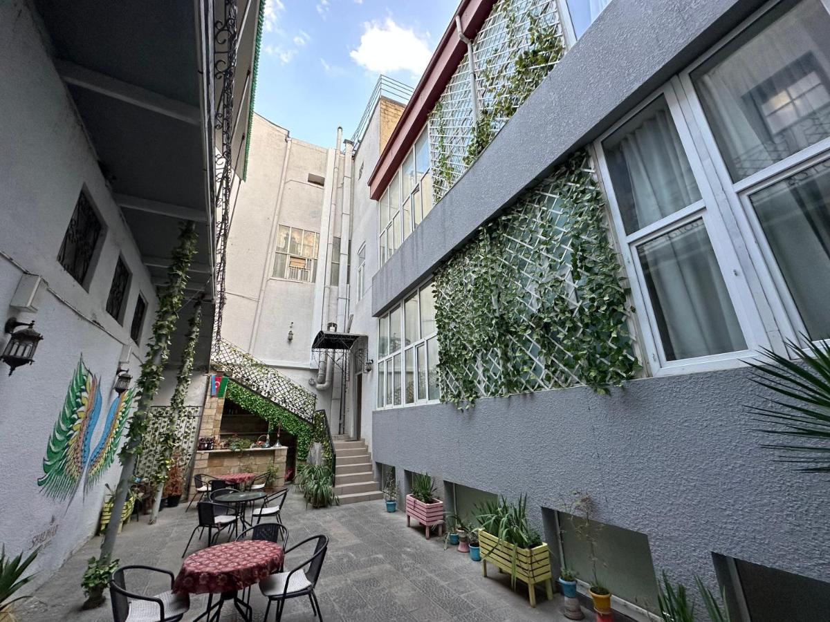 Gardenian Hotel Баку Экстерьер фото